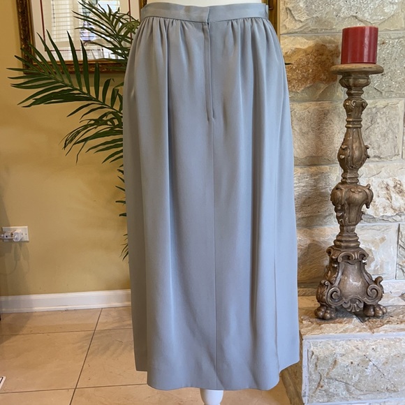 NWOT Vintage David Hayes Pale Grey Suit - Picture 10 of 16